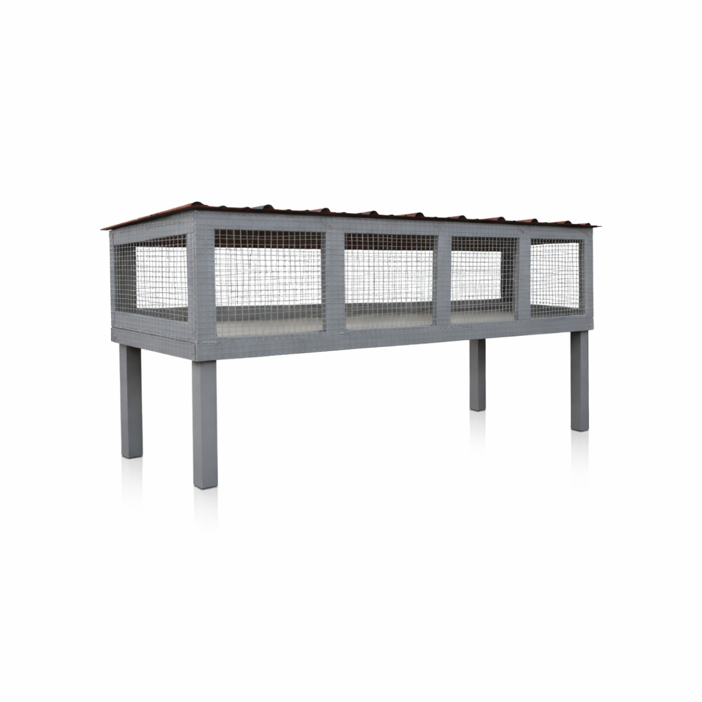 Quail/ Rabbit Hutch